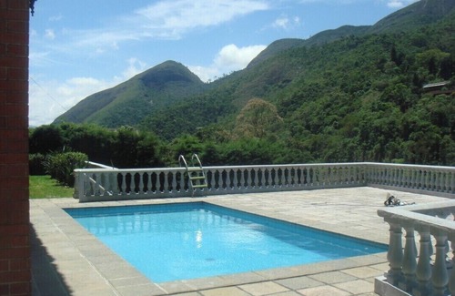 Fazenda Inglesa House | COLINA DOS REIS An excellent place to rest and/or set up your home office