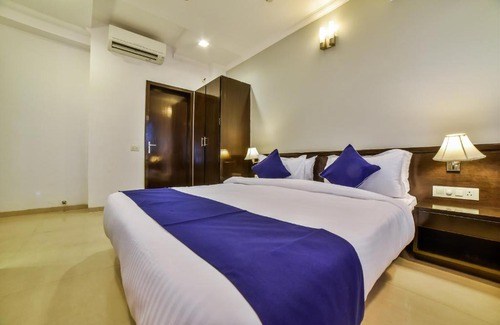 Margao Hotel | Collection O 30083 The Sapphire Comfort Hotel