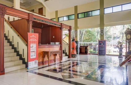 East Jakarta Hotel | Collection O 91071 Hotel Desa Wisata Tmii