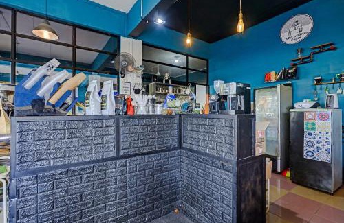 Tanjung Uncang Hotel | Collection O 91499 John Lebron House