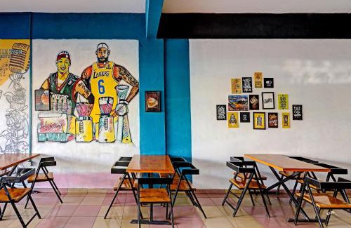 Tanjung Uncang Hotel | Collection O 91499 John Lebron House