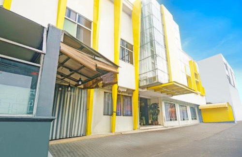 Palmerah Hotel | Collection O Tanah Abang Near Stasiun Tanah Abang Formerly Hotel Bimo Slipi