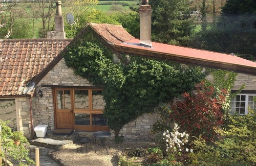 Hinton Cottage | Collection of cottages set in acres of beautiful gardens for multi family stays.