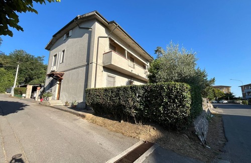 Collesalvetti Apartment | Collesalvetti House