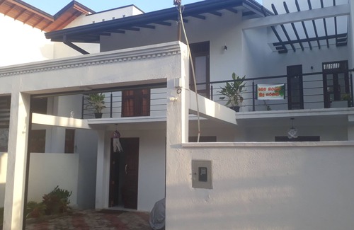 Malabe House | Colombo home,Relax amidst nature. The " Leisure Gate " is the ideal place