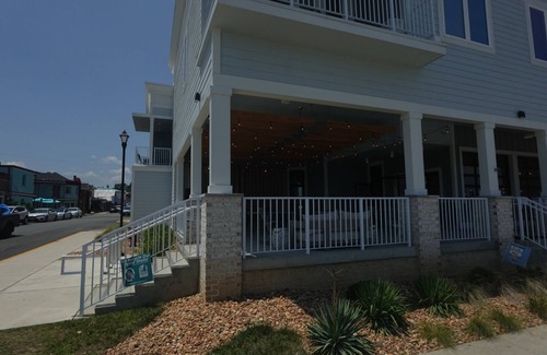 Colonial Beach House | Colonial Rancher - Colonial Beach