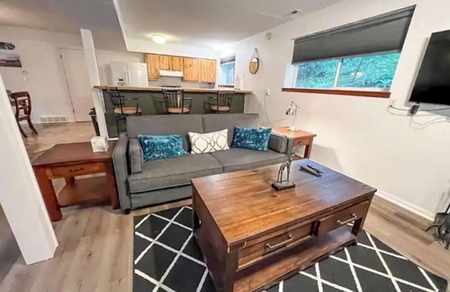Cascade House | Colorado's best getaway and adventure located at the base of Pikes Peak #2