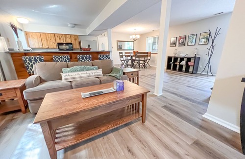Cascade House | Colorado's best getaway and adventure located at the base of Pikes Peak #1
