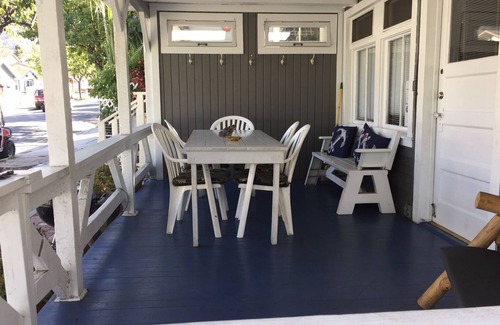 Avalon Cottage | Colorful and Quaint!