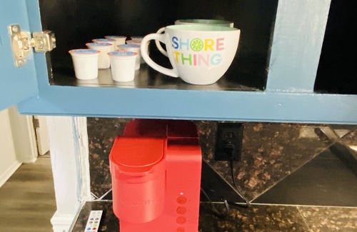 Oklahoma City House | Colorful Shadow-Game Rm, Hot Tub, 5 min from Chisholm Creek