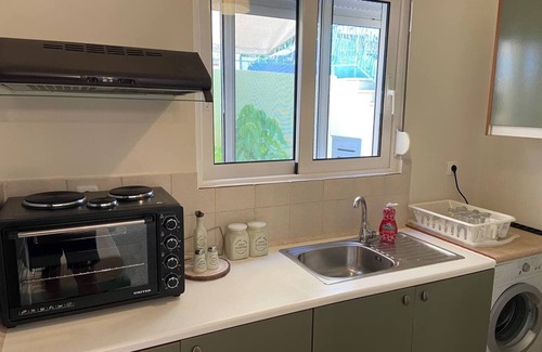 Rhodes Apartment | Colourful apartment next to Monte Smith!