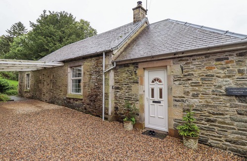 Hawick Cottage | COLTERSCLEUCH COTTAGE, pet friendly, with open fire in Hawick