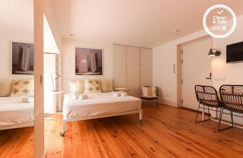 Misericordia Apartment | Combro Suites by Homing