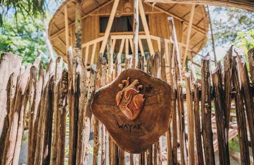 Xul-Ha Hotel | Come and live an experience inside the Mayan Jungle and its 7 Colors Lagoon.