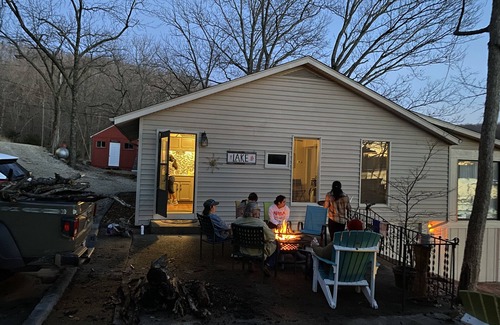 Cartwright Cove House | Come and play at Escape 2 the Lake!