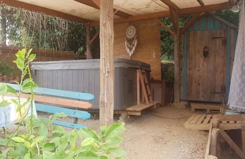 Gan Ski Chalet | Come and recharge your batteries in our Tiny house between the sea and the mountains