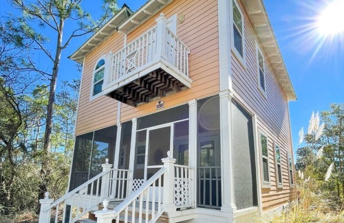 Ono Island Villa | Come enjoy Summer Fun and Relaxation at the Purple Parrot Resort Perdido Key