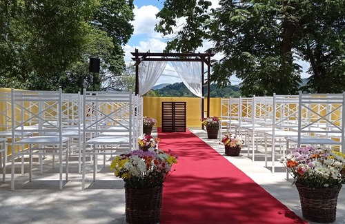 Mairipora House | Come enjoy the best of nature. We have everything you need for your event.