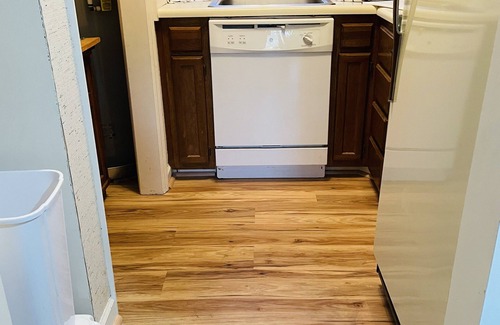 Sugar Mountain Condo | Come Feel What It's Like to Relax at 4900' (ski in/out)