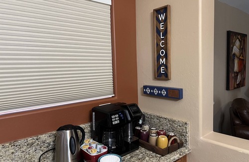 San Tan Valley House | Come From Away Vacay in our 3 Bd + den + spa + heated pool in Johnson Ranch