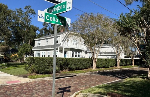 Colonialtown South Apartment | Come have some fun at the Birdhouse!