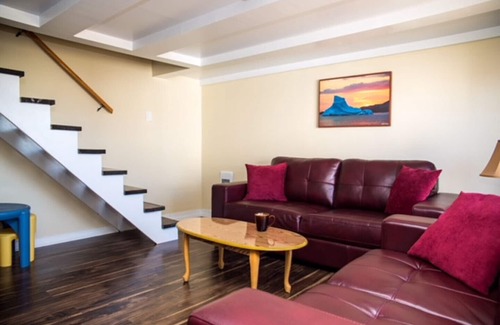 Fogo Cottage | Come live on beautiful Fogo Island, NL, one of the four corners of the earth!