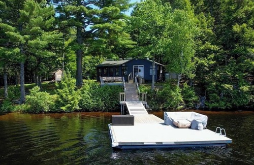 Valley Road Cottage | Come play in the water at this secluded get away.nObserve nature at its best.n