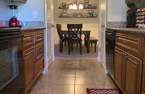 Saint Simons Heights Condo | Come relax! Large, comfortable condo with everything you need!