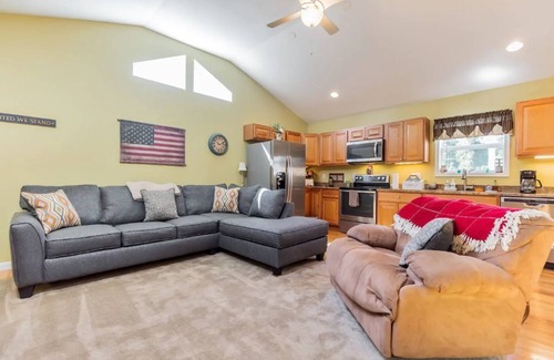 Morganza Apartment | Come relax yourself a while