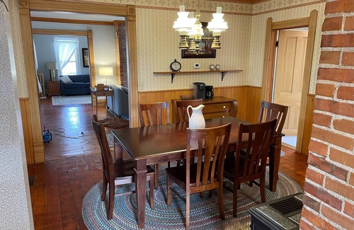Vermilion House | Come stay and relax at the Captain's House in Historic Vermilion Harbor Town.