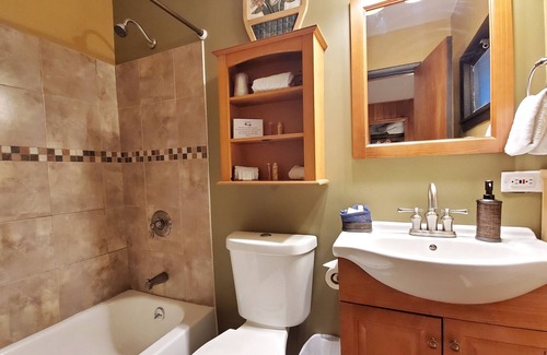 Estes Park Hotel | Come stay at the Rustic River Lodge for unbelievable views!