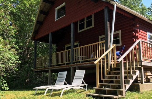 Lee Cottage | Come watch the leaves as they change around the lake!Hunting, ATVs