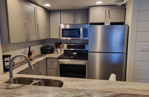 Burnt Store Condo | Comeaboard a Keel Club Condo-Available May through December with discounts