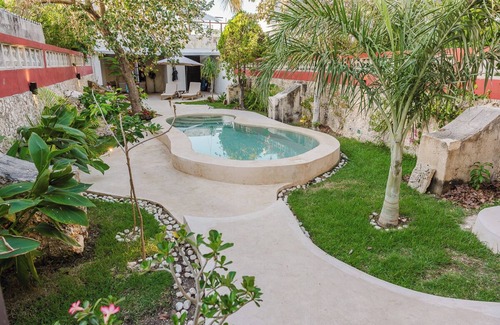 Campeche House | Comfortable 3-bedroom house with AC, WiFi and pool in Campeche's historic center