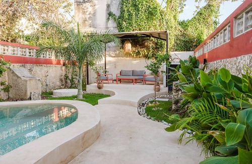 Campeche House | Comfortable 3-bedroom house with AC, WiFi and pool in Campeche's historic center