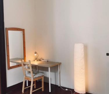 Vegueta Hotel | Comfortable Room in Historic Casa Quesada Shared House