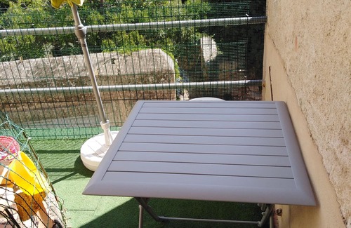 Santa-Reparata-di-Balagna Apartment | Comfortable T3 with Wifi in a pretty little village 4 km from Ile Rousse.