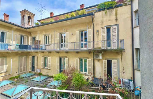 Citta Bassa Apartment | Comfort and convenience in the heart of Bergamo - with Wi-Fi and a bathtub