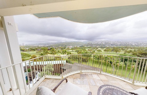 Waialae Iki House | Comfort and Elegance-2 Suites at the Kahana Resort