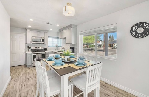 Coronado House | Comfort & Charm in Coronado with Patio and FirePit