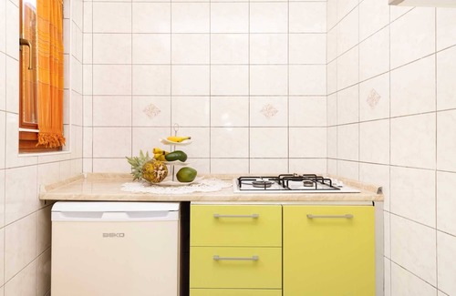 Cove Murtar Apartment | Comfort Corner - Apartment for 4, No Pets