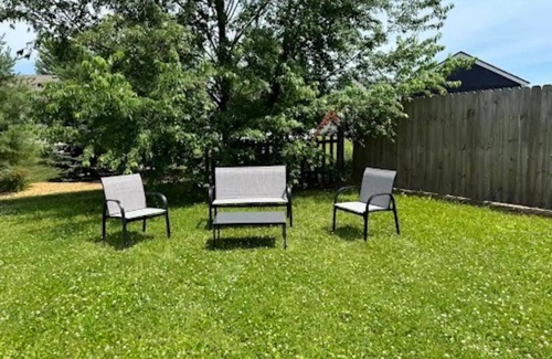 Kokomo House | Comfort & Cozy 3BED 2 BATH in a Quiet Neighborhood - Kid Friendly