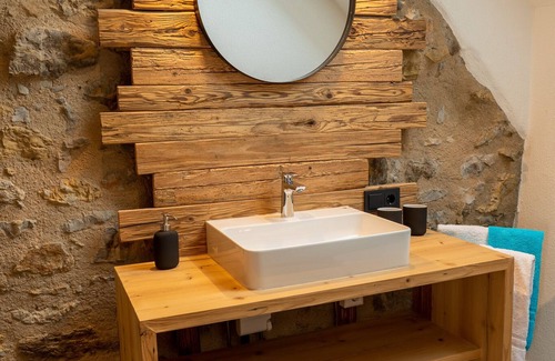 Staufen im Breisgau Apartment | Comfort double room with shower and WC