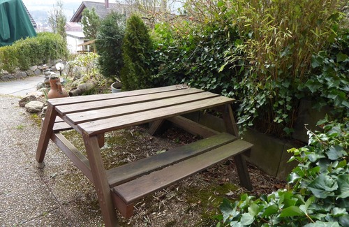 Albersweiler Apartment | Comfort FEWO in a quiet south-facing slope, with Trifelsblick, great view, 68 qm2