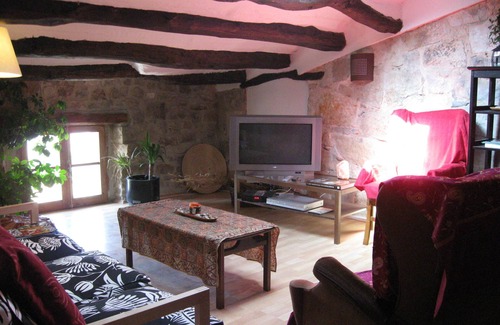 Fores Other | Comfort, great views 110kms from Barcelona on Route of the Cisters