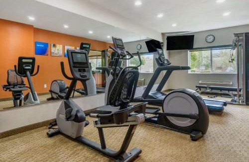 Canyon Park Hotel | Comfort Inn & Suites Bothell - Seattle North