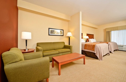 Shelby Hotel | Comfort Inn & Suites Gateway to Glacier National Park