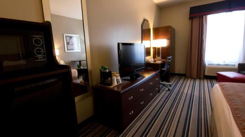 Harrisburg Hotel | Comfort Inn & Suites Harrisburg-Hershey North