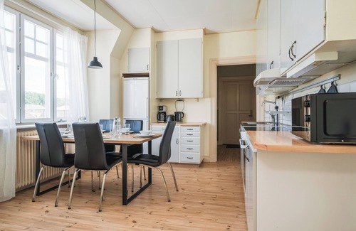 Norberg House | Comfort Meets Style in Central Norberg