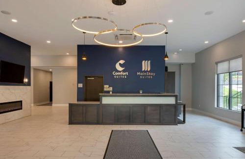 Mount Auburn Hotel | Comfort Suites Cincinnati University - Downtown